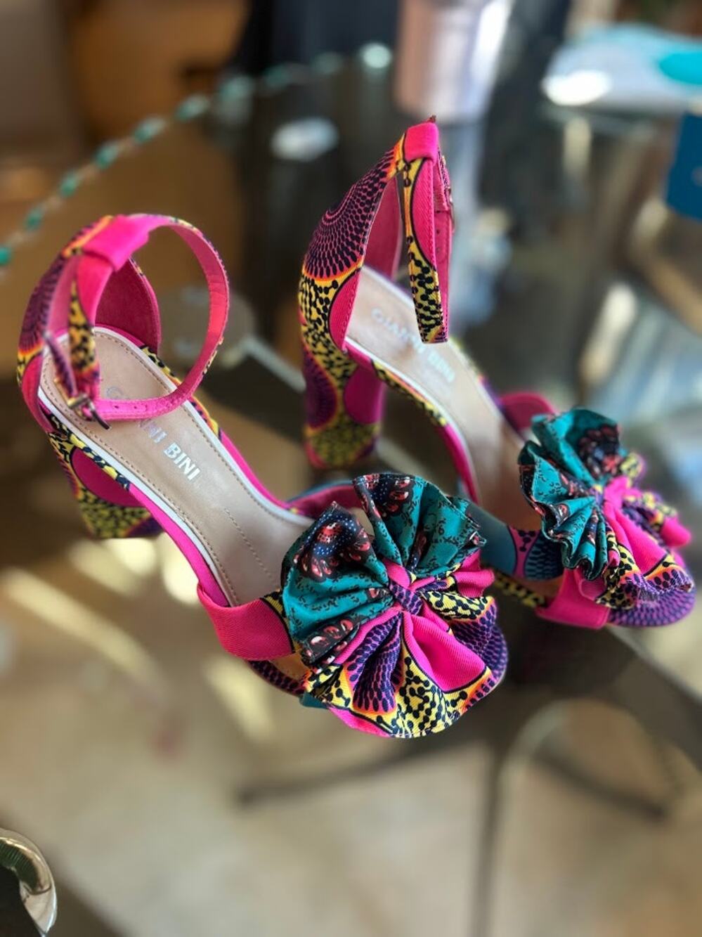 Gianni Bini Barbiecore Y2K Floral Rosette Statement Heels Women's 6.5